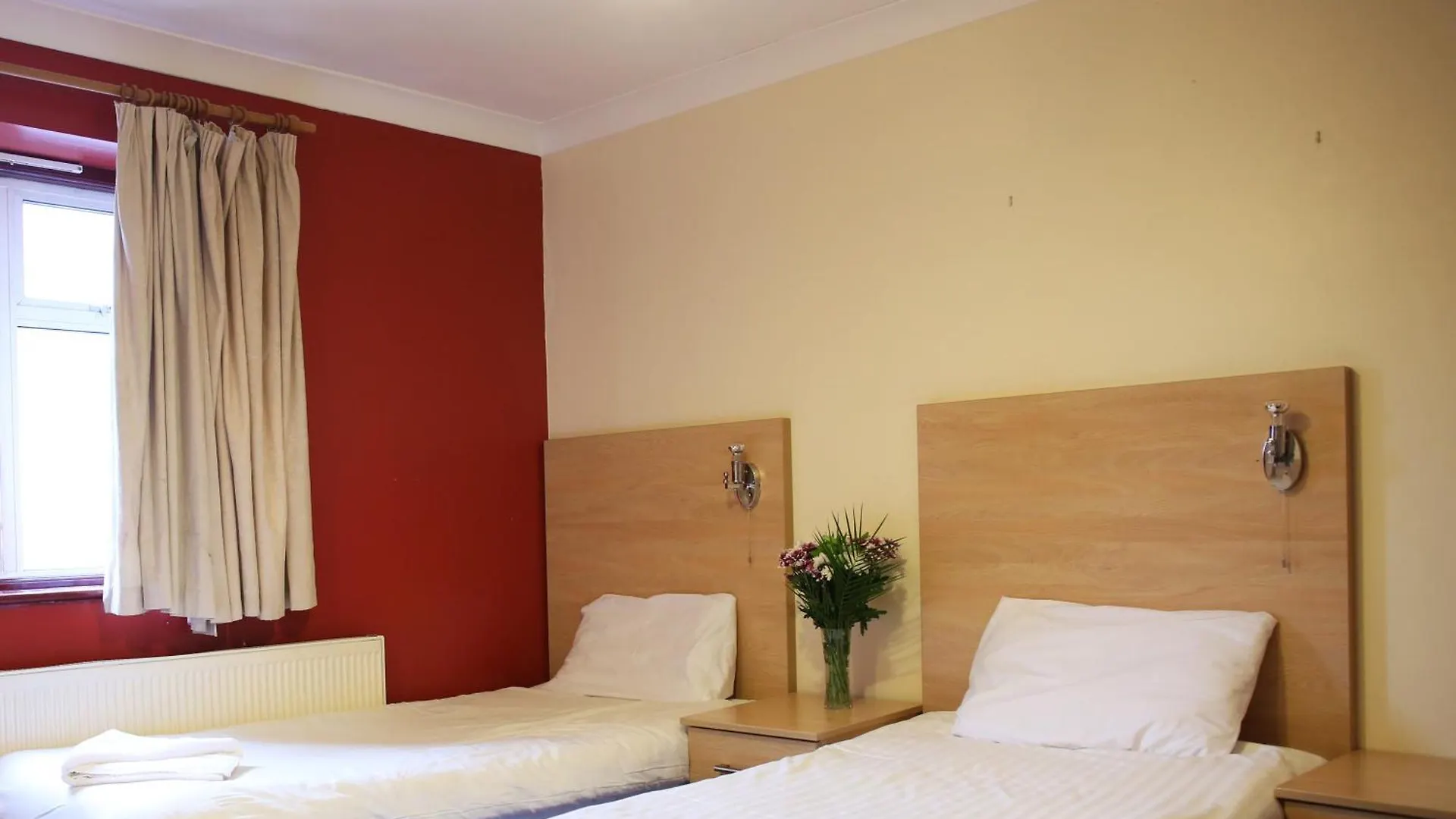 **  City Inn Express Hotel Londra Regno Unito