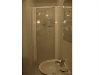 City Inn Express Hotel London